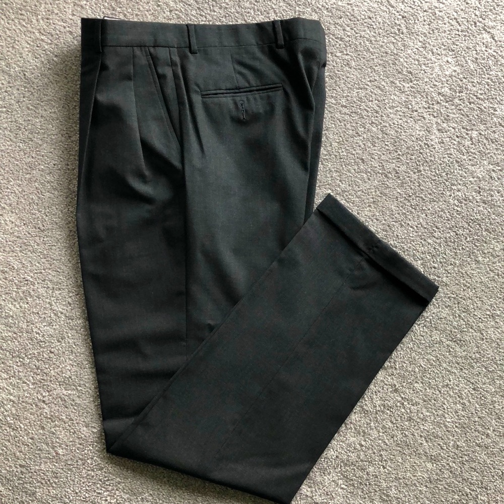 Stafford 100% Worsted Wool Grey pants. 36